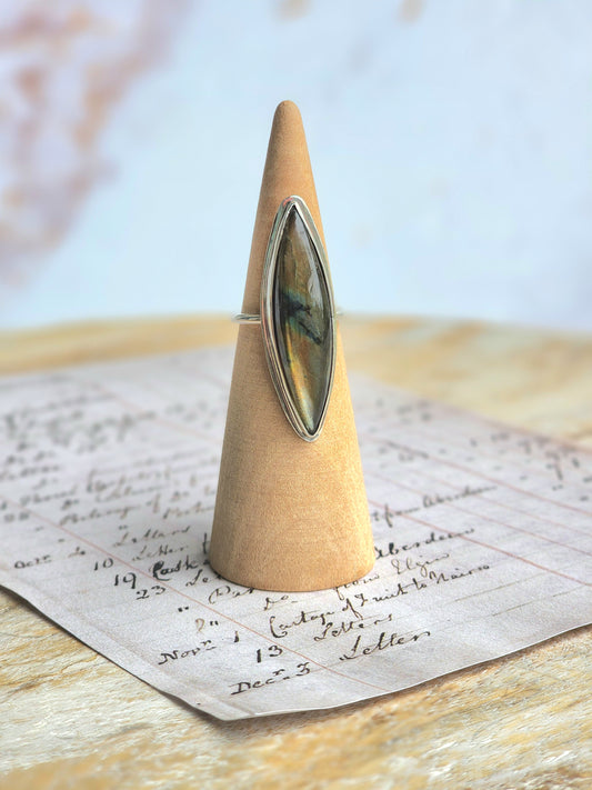 Labradorite Spear Ring ~ Size 7