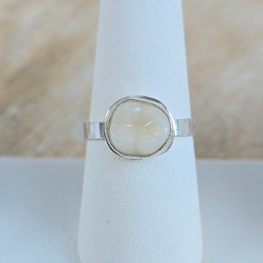 Toothy Ring (Size 8.5)