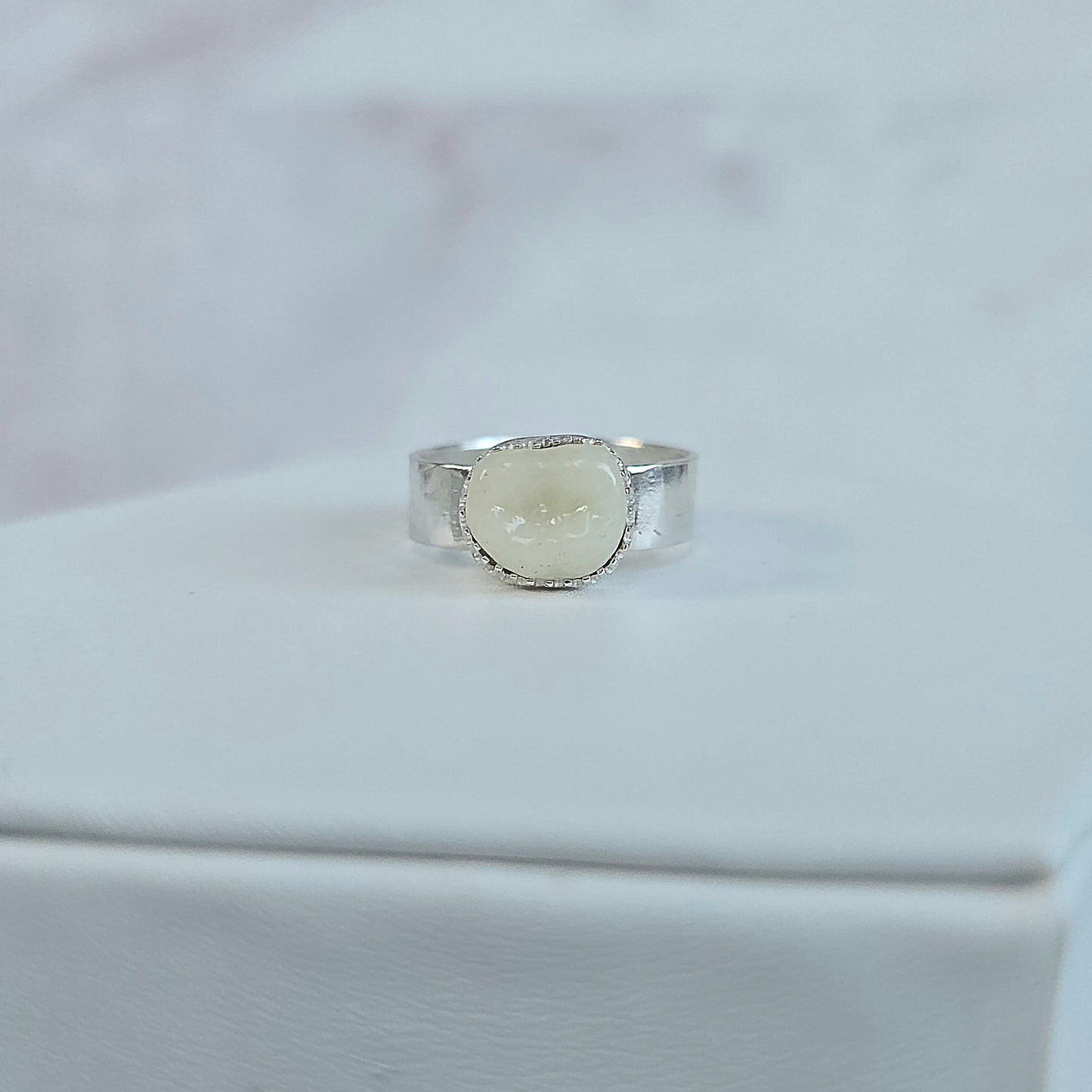 Toothy Ring (Size 10)