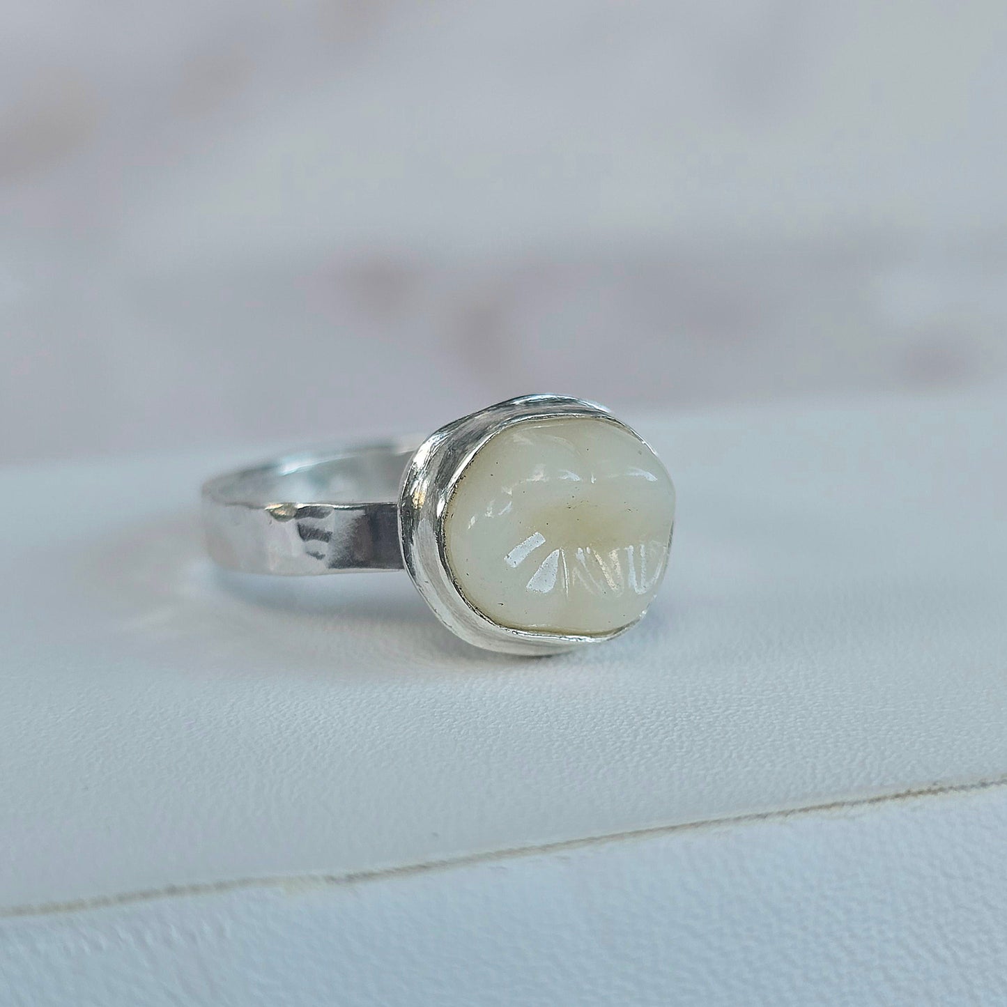 Toothy Ring (Size 8.5)