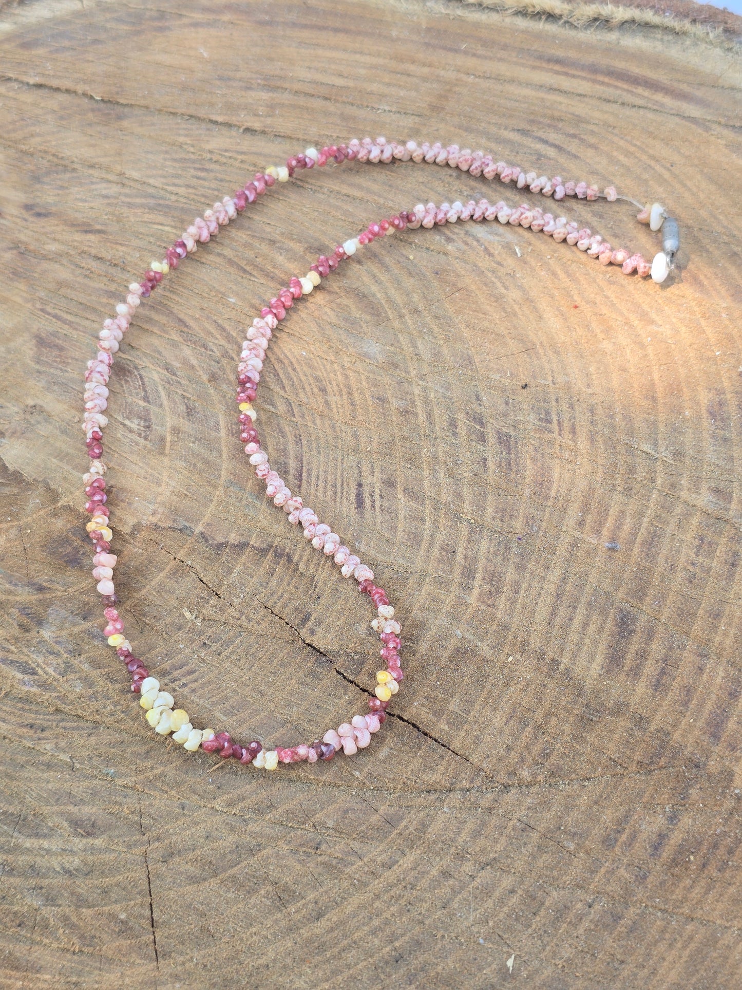 Vintage Niʻihau Shell Lei Necklace