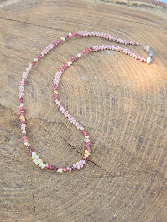 Vintage Niʻihau Shell Lei Necklace