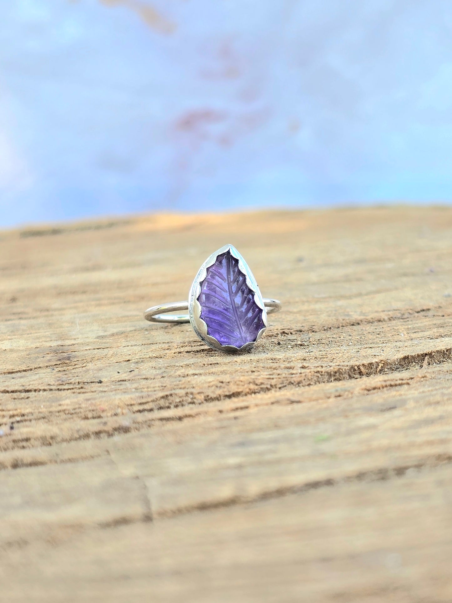 Amethyst Leaf Ring (Size 8)